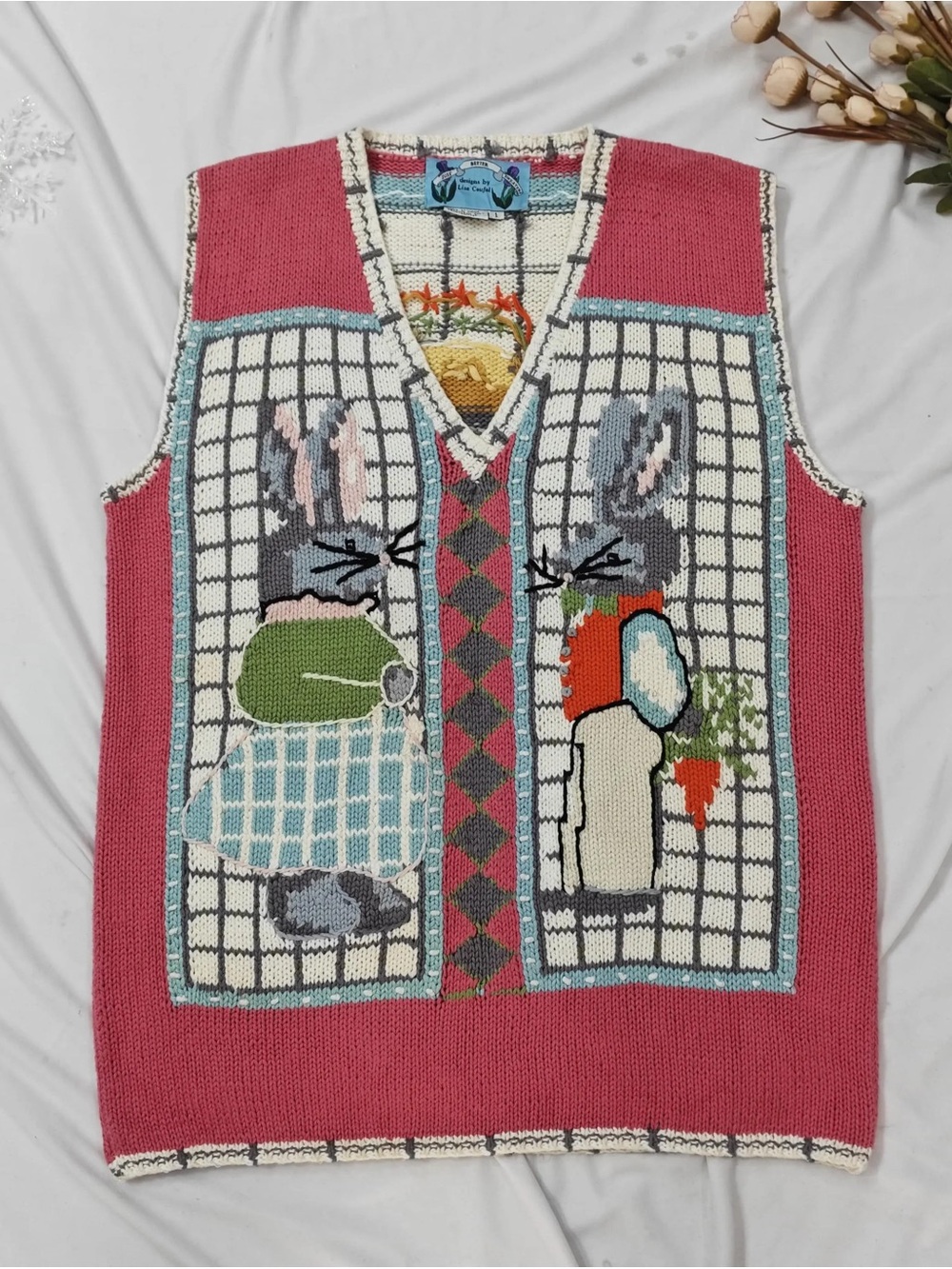 Vintage 90s Pink V-Neck Novelty Rabbit Intarsia Sweater Vest